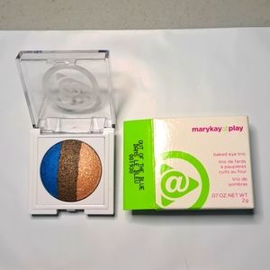 Mary Kay out of the blue baked eye trio